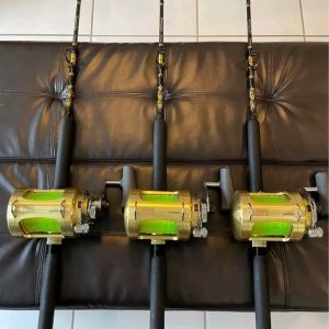 3 Shimano Tiagra 50W 2 speed reel with rods