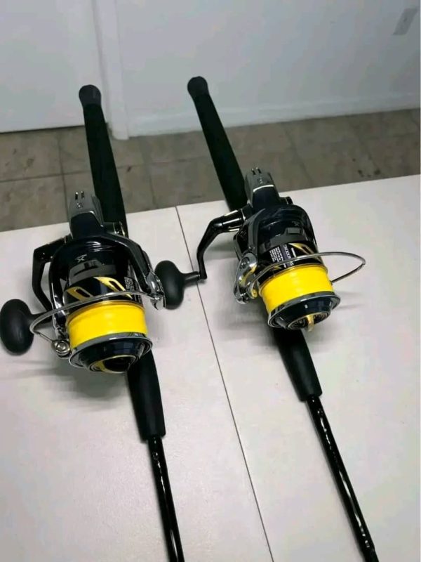 2 Shimano Stella 14k on Custom Calsar rods with Fuji guides - Image 3